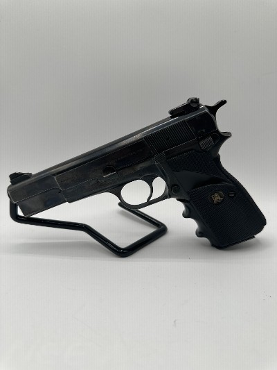 BROWNING signature model
9MM LUGER (9x19 PARA)