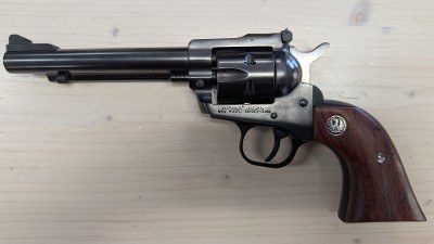 RUGER SINGLE SIX .22 LR