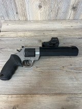 TAURUS RAGING HUNTER .44 MAGNUM - 2 of 3