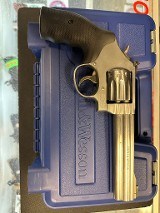 SMITH & WESSON 617 .22 LR - 2 of 3