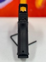 GLOCK G19 GEN 59MM LUGER (9x19 PARA) - 2 of 3