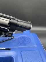 SMITH & WESSON GOVERNOR .45 LC/.410 GA - 3 of 3