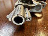 SMITH & WESSON 642 LADYSMITH .38 SPL +P - 3 of 3