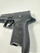 SIG SAUER P250 COMPACT .40 S&W - 3 of 3