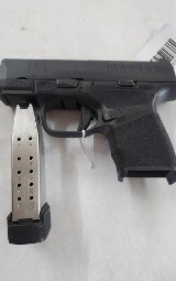 SPRINGFIELD ARMORY HELLCAT 9MM LUGER (9x19 PARA) - 1 of 3