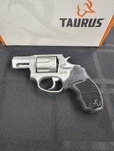 Taurus 856
.38 SPL +P - 2 of 3