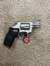 SMITH & WESSON 637 .38 SPL - 3 of 3