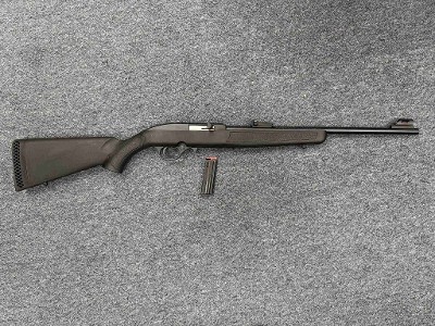 MOSSBERG 702 .22 LR