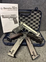 BERETTA 92FS9MM LUGER (9x19 PARA) - 1 of 3