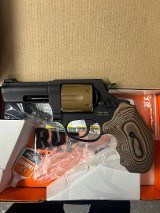 TAURUS M856 DEFENDER .38 SPL - 2 of 3