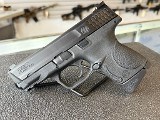 SMITH & WESSON M&P40 COMPACT .40 S&W - 2 of 3