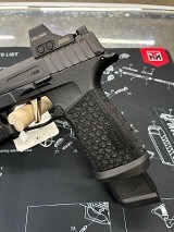 SIG SAUER P365 FUSE 9MM LUGER (9x19 PARA) - 2 of 3