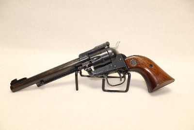 RUGER SINGLE SIX .22 LR