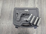 SPRINGFIELD ARMORY XD .40 S&W - 1 of 3
