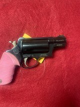 TAURUS JUDGE PUBLIC DEFENDER .45 LC/.410 GA - 1 of 3