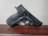 SMITH & WESSON M&P 9MM LUGER (9x19 PARA) - 1 of 2 SMITH & WESSON M&P 9MM LUGER (9x19 PARA) - 1 of 2