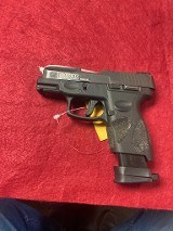 TAURUS G2C 9MM LUGER (9x19 PARA) - 1 of 2