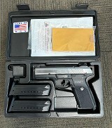 RUGER SR9 9MM LUGER (9X19 PARA) - 1 of 3
