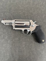 TAURUS JUDGE .45 LC/.410 GA - 2 of 3