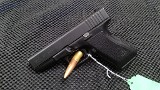 GLOCK Gen 2 9MM LUGER (9x19 PARA) - 1 of 3