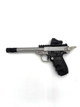 SMITH & WESSON SW22 VICTORY .22 LR