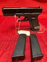 GLOCK G17 GEN 5 9MM LUGER (9x19 PARA) - 1 of 3