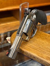 SMITH & WESSON 60 .357 MAG - 3 of 3