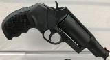 TAURUS The Judge Magnum .45lc / .410 - 2 of 3