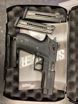 SIG SAUER Mosquito .22 LR - 2 of 2