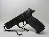 SMITH & WESSON M&P9 9MM LUGER (9x19 PARA) - 1 of 3