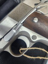 SPRINGFIELD ARMORY 1911 a1 .45 ACP - 2 of 3
