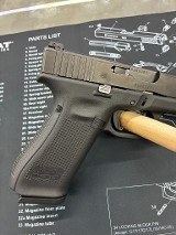 GLOCK G17 GEN 5 9MM LUGER (9x19 PARA) - 2 of 3