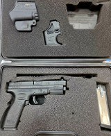 SPRINGFIELD ARMORY XD-40 .40 S&W - 1 of 1