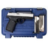 SMITH & WESSON SW40VE .40 S&W - 3 of 3