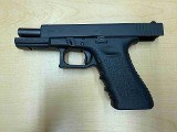 GLOCK
G22 .40 S&W - 2 of 3