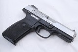 RUGER SR40 .40 S&W - 1 of 3