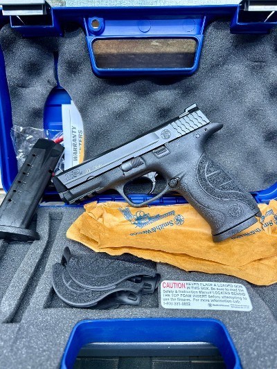 SMITH & WESSON M&P PRO CORE .40 S&W