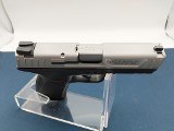 SMITH & WESSON SD40 VE .40 S&W - 3 of 3