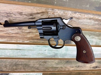 COLT OFFICIAL POLICE .38 SPL