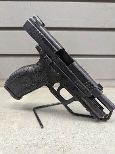 ZIGANA px9 9MM LUGER (9x19 PARA)