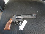 SMITH & WESSON 586 .357 MAG - 2 of 3