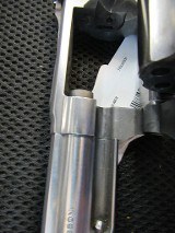 SMITH & WESSON 617-4 .22 LR - 3 of 3