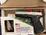 SMITH & WESSON SD9 VE 9MM LUGER (9X19 PARA) - 1 of 3