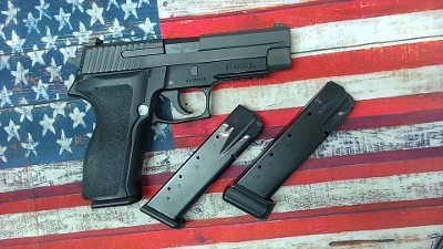 SIG SAUER P226 9MM LUGER (9x19 PARA)