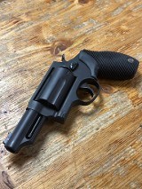 TAURUS JUDGE .45lc / .410 - 1 of 2