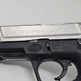 SMITH & WESSON SD40VE .40 S&W - 2 of 3