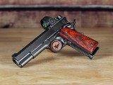 NIGHTHAWK CUSTOM Classic Government
.45 ACP - 2 of 3