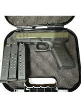 GLOCK G22 GEN 5 .40 S&W - 3 of 3