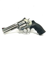 SMITH & WESSON 686-6 .357 MAG - 2 of 3