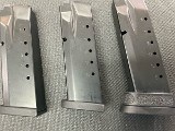 SMITH & WESSON 040116 40 - 2 of 3